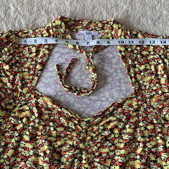 Bar III  blouse floral size large - Picture 9 of 16